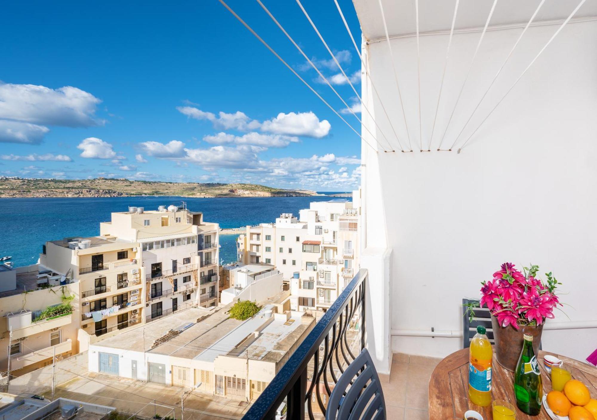 Seashells Apartments With Terrace, Just Off The Seafront In Bugibba - By Getawaysmalta San Pawl il-Baħar Eksteriør bilde